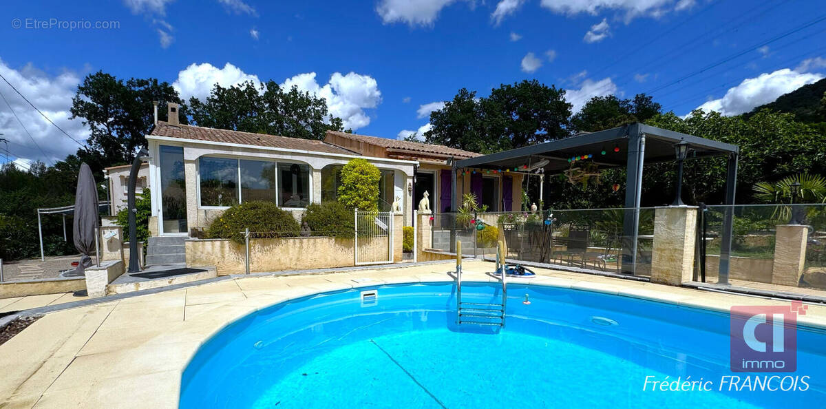 Maison à ROCBARON