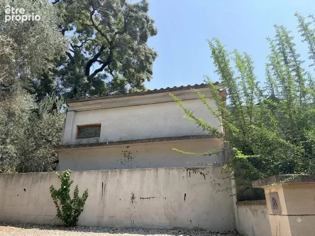 Terrain à AVIGNON