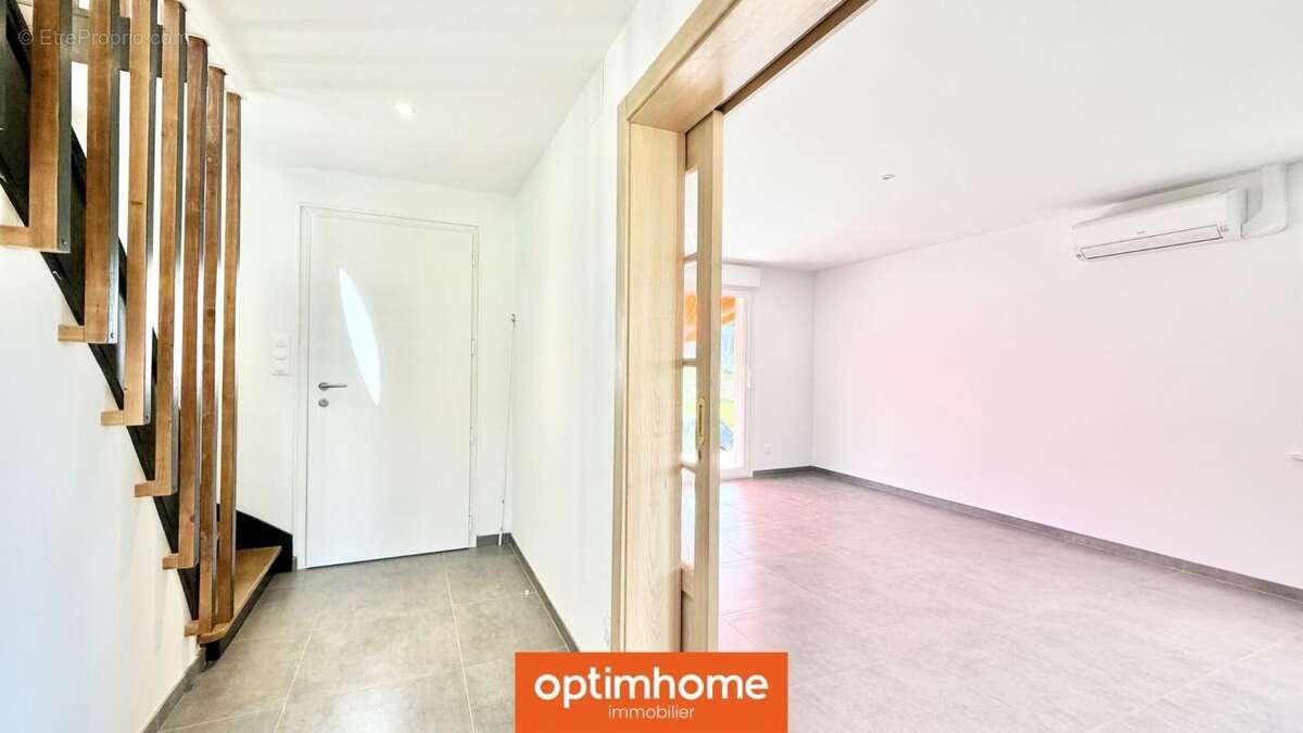Maison rénovée 2024 – 126 m² – 3 chambres (4e possible) - 2 salles de bain – Calme absolu – Vue nature – Proche Remiremont - photo 6