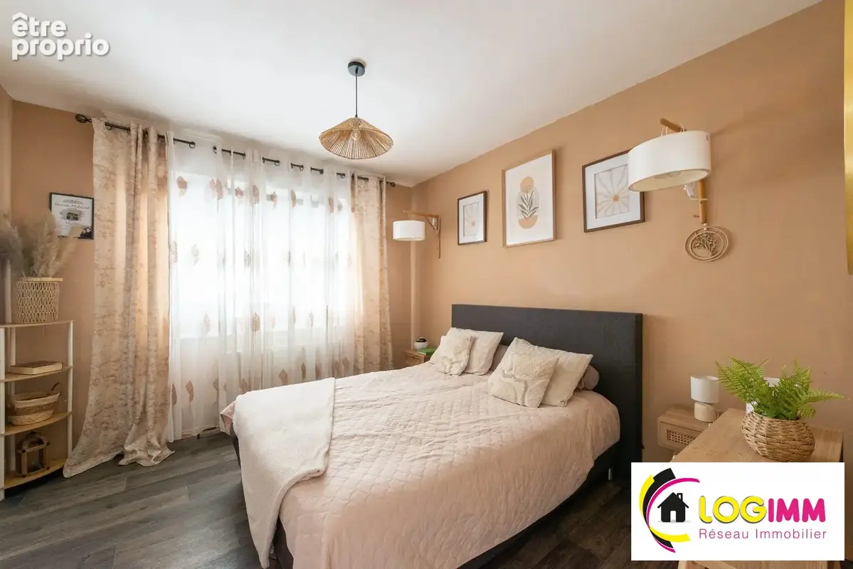 Maison 8 pièces 155 m² à vendre à Raismes (59590) - photo 9