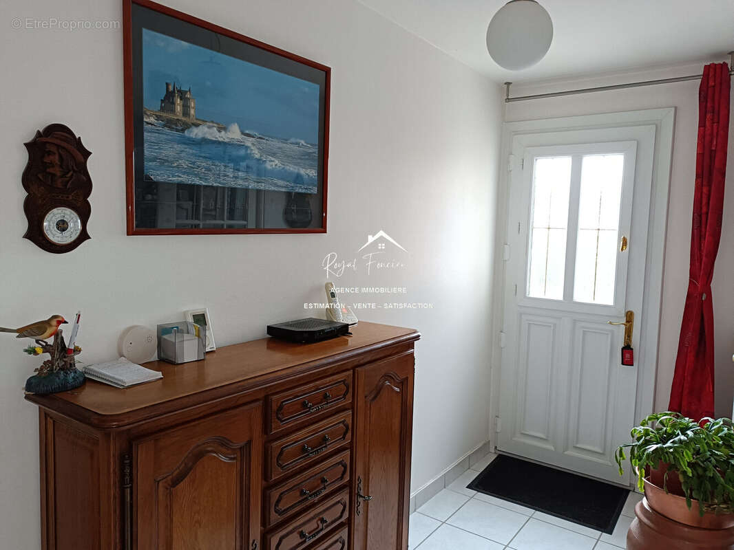 Entrée  - Maison à PREUILLY-SUR-CLAISE