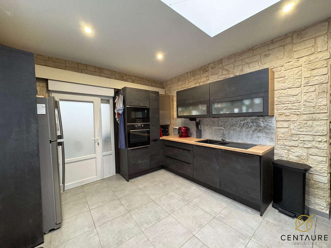 Maison à LYS-LEZ-LANNOY