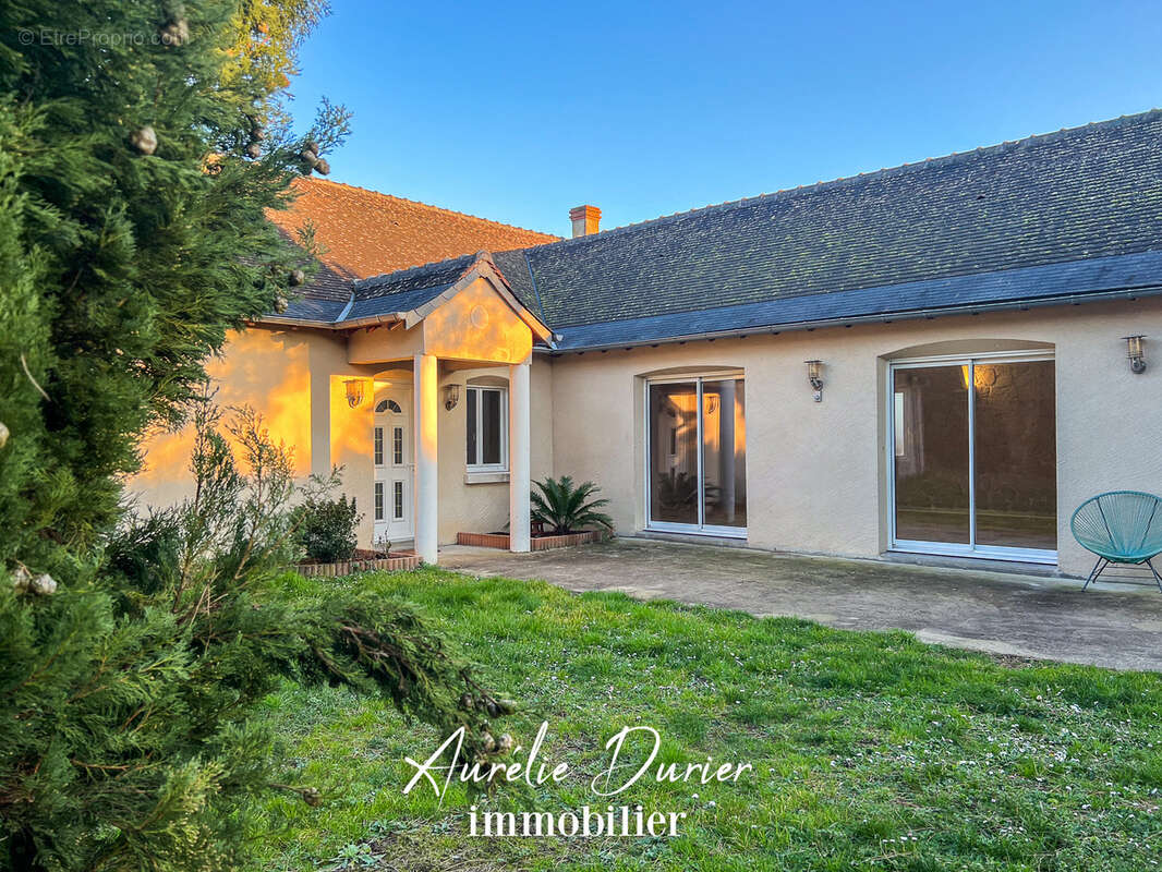 Maison à BALLAN-MIRE