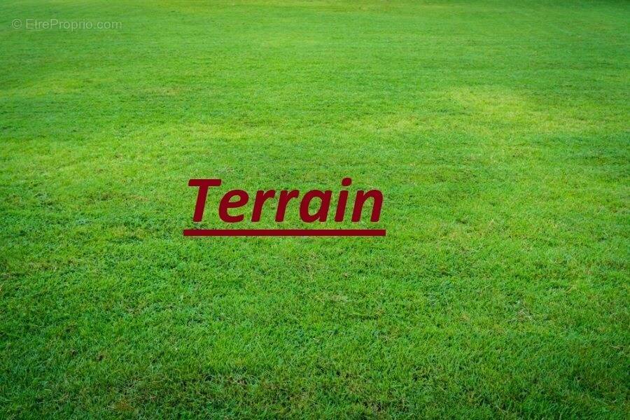 Terrain à BAUDREIX