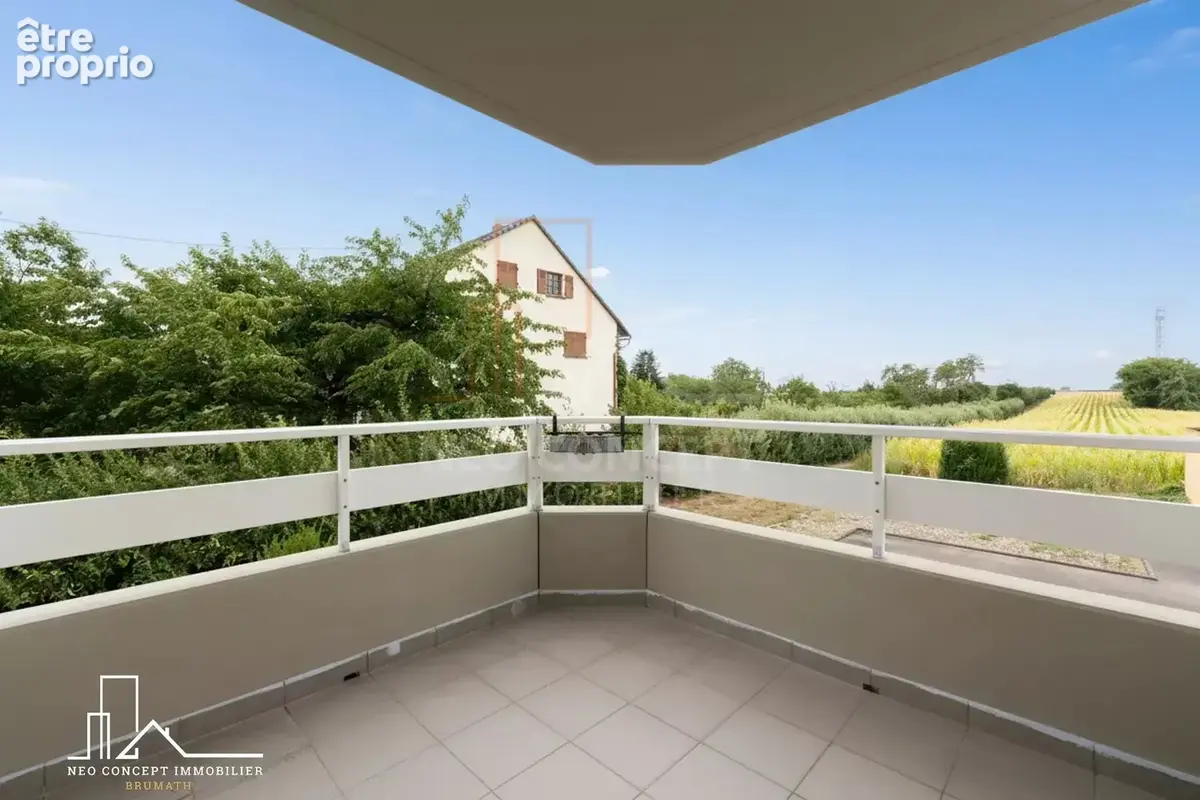 Évasion à Kriegsheim : Superbe 3 Pièces avec Terrasse, Vue Dégagée et Garage ! - photo 2
