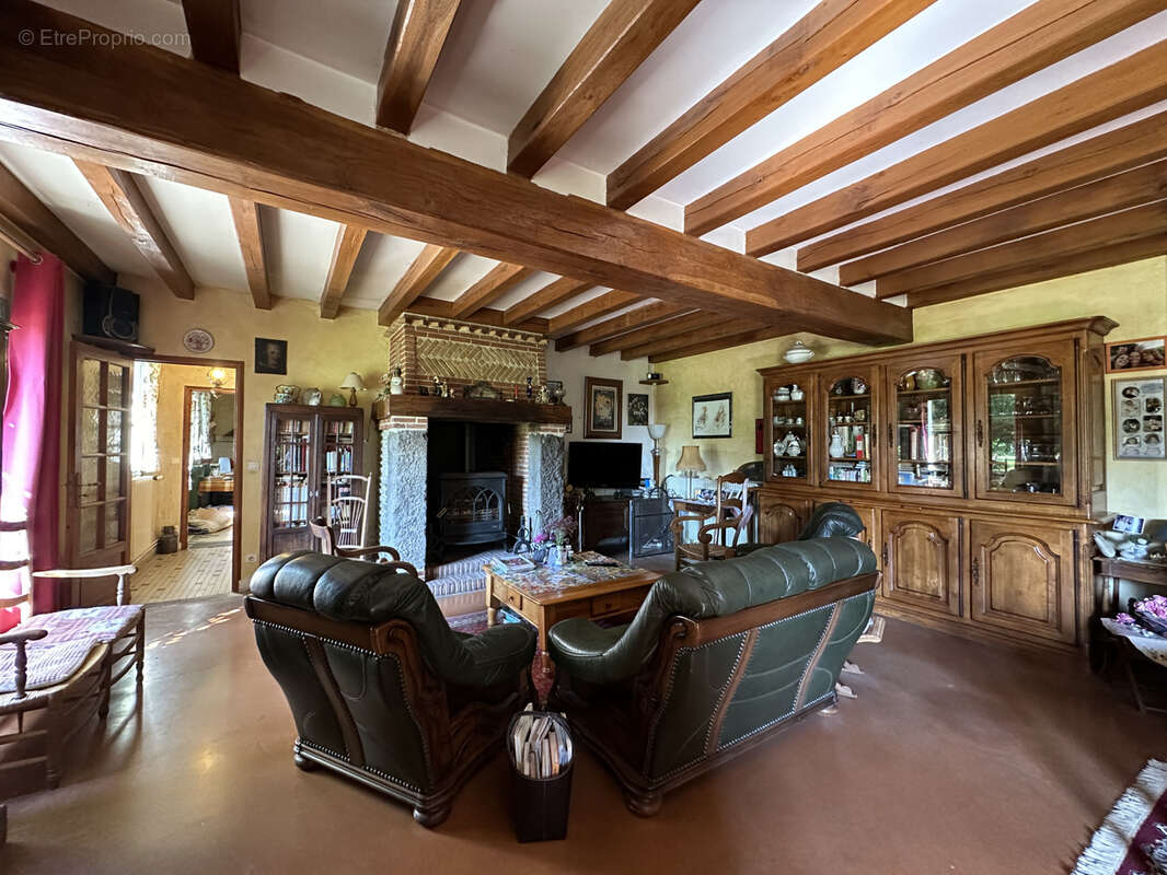 Maison en VIAGER OCCUPE AVEC RENTE 775€ / mois proche Anet - photo 3