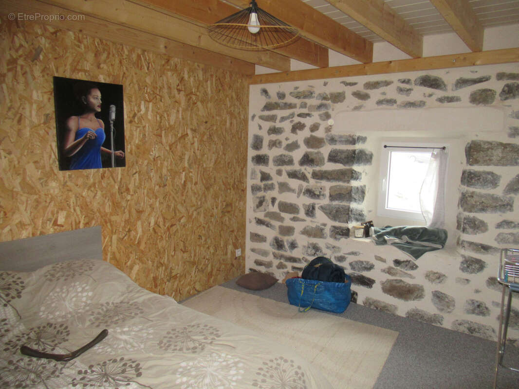 Maison à LE MONASTIER-SUR-GAZEILLE