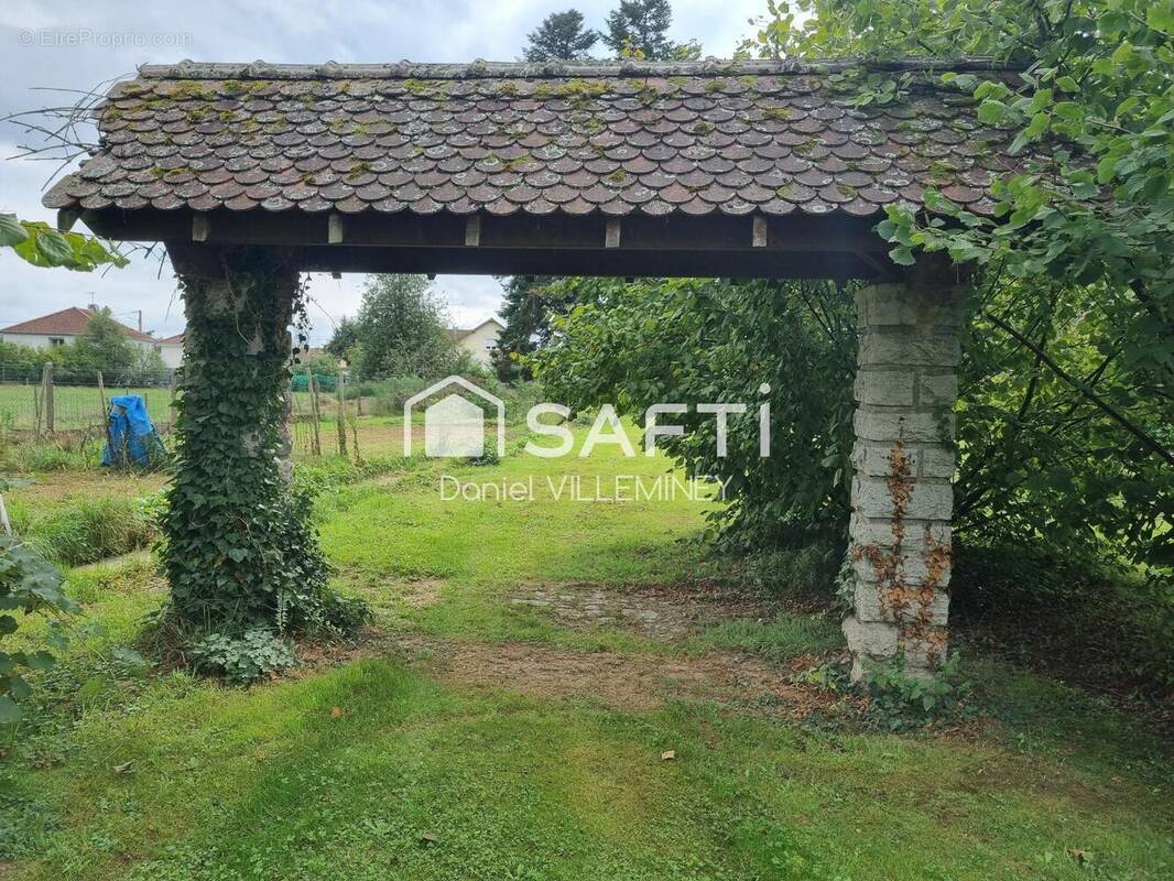 Photo 1 - Maison à SAINT-LOUP-SUR-SEMOUSE