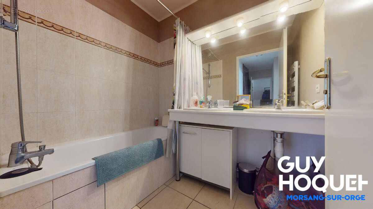 Appartement à MORSANG-SUR-ORGE