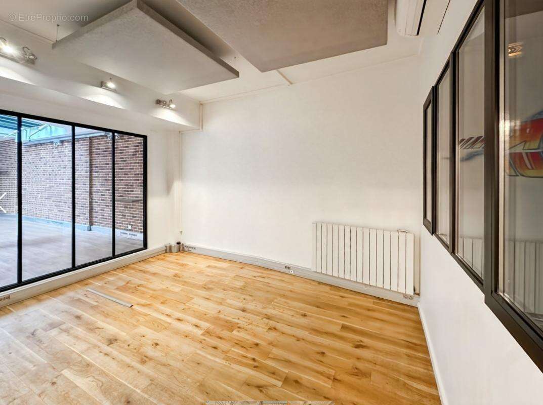 Commerce à LEVALLOIS-PERRET