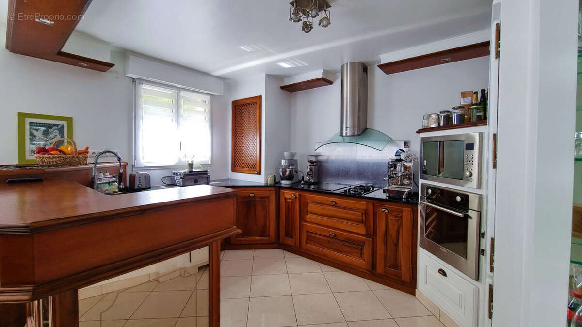 Maison à CARRIERES-SUR-SEINE