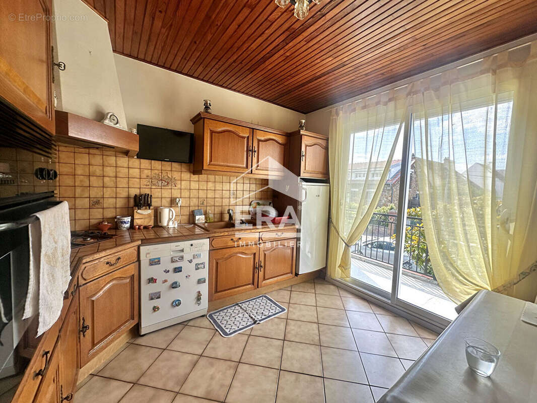 Maison à SARTROUVILLE