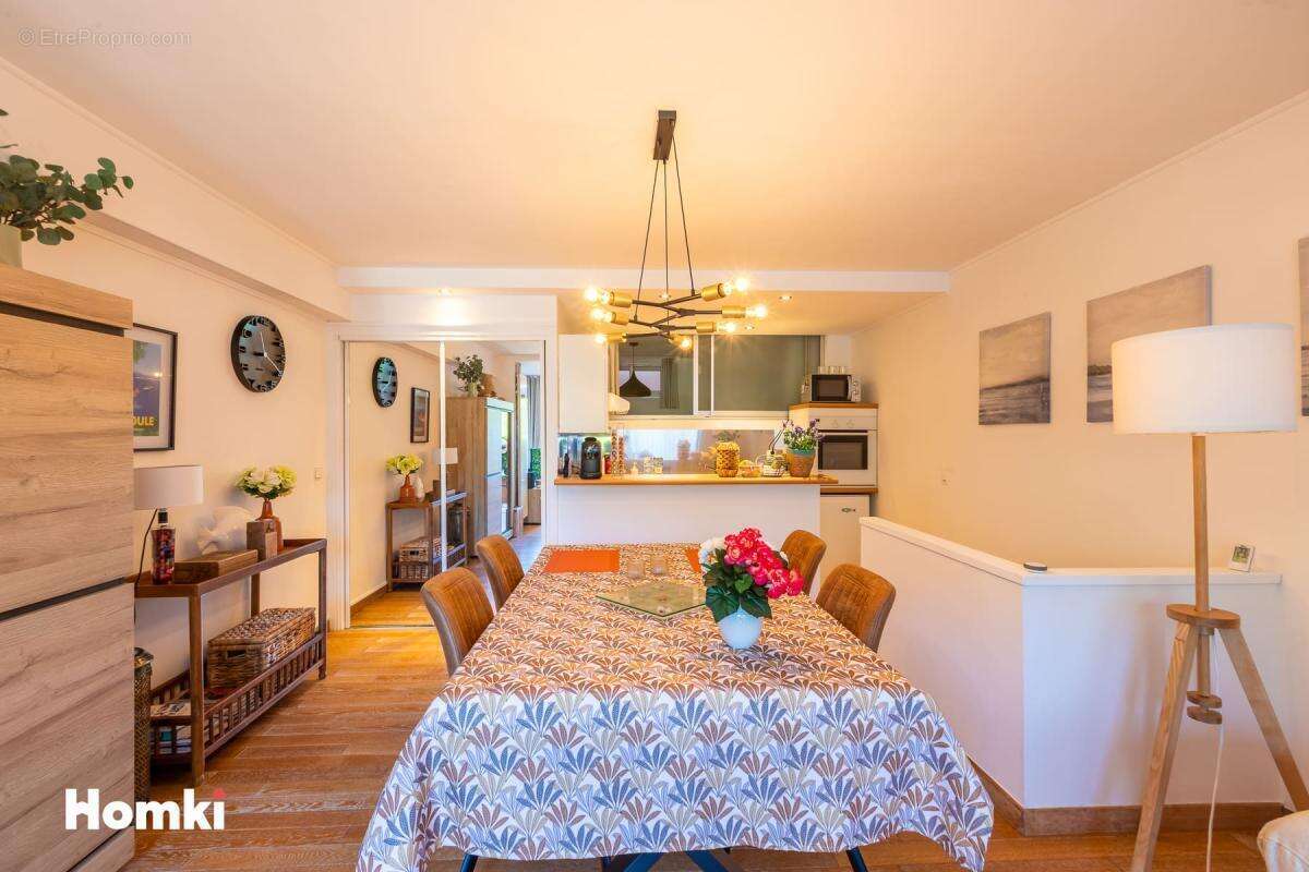 Appartement à THEOULE-SUR-MER