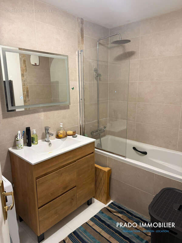 Appartement à MARSEILLE-8E