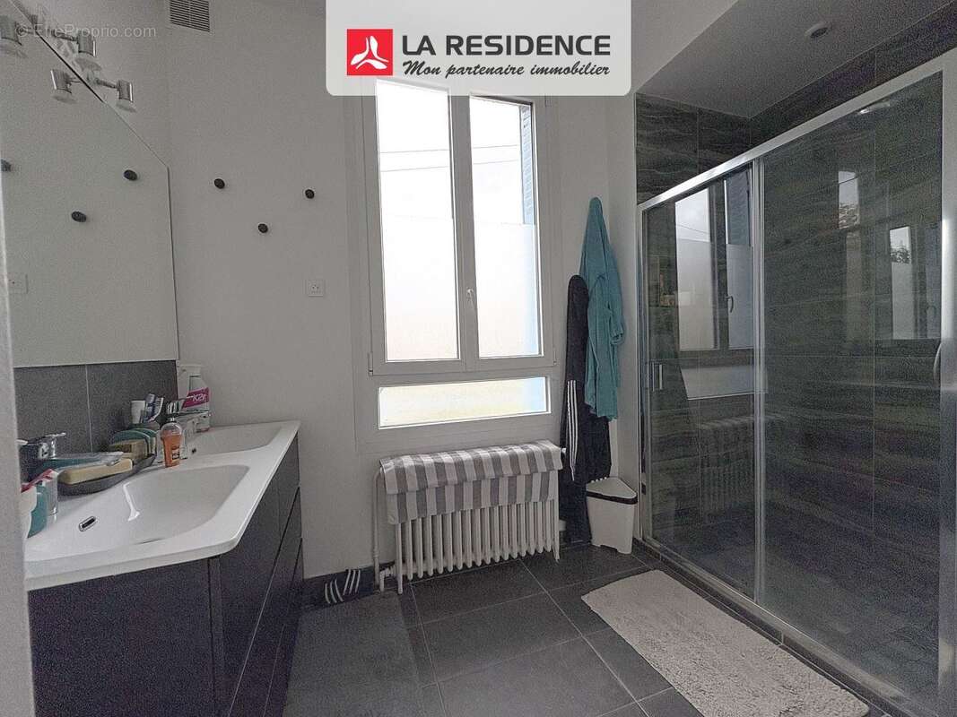 Maison à MONTIGNY-LES-CORMEILLES