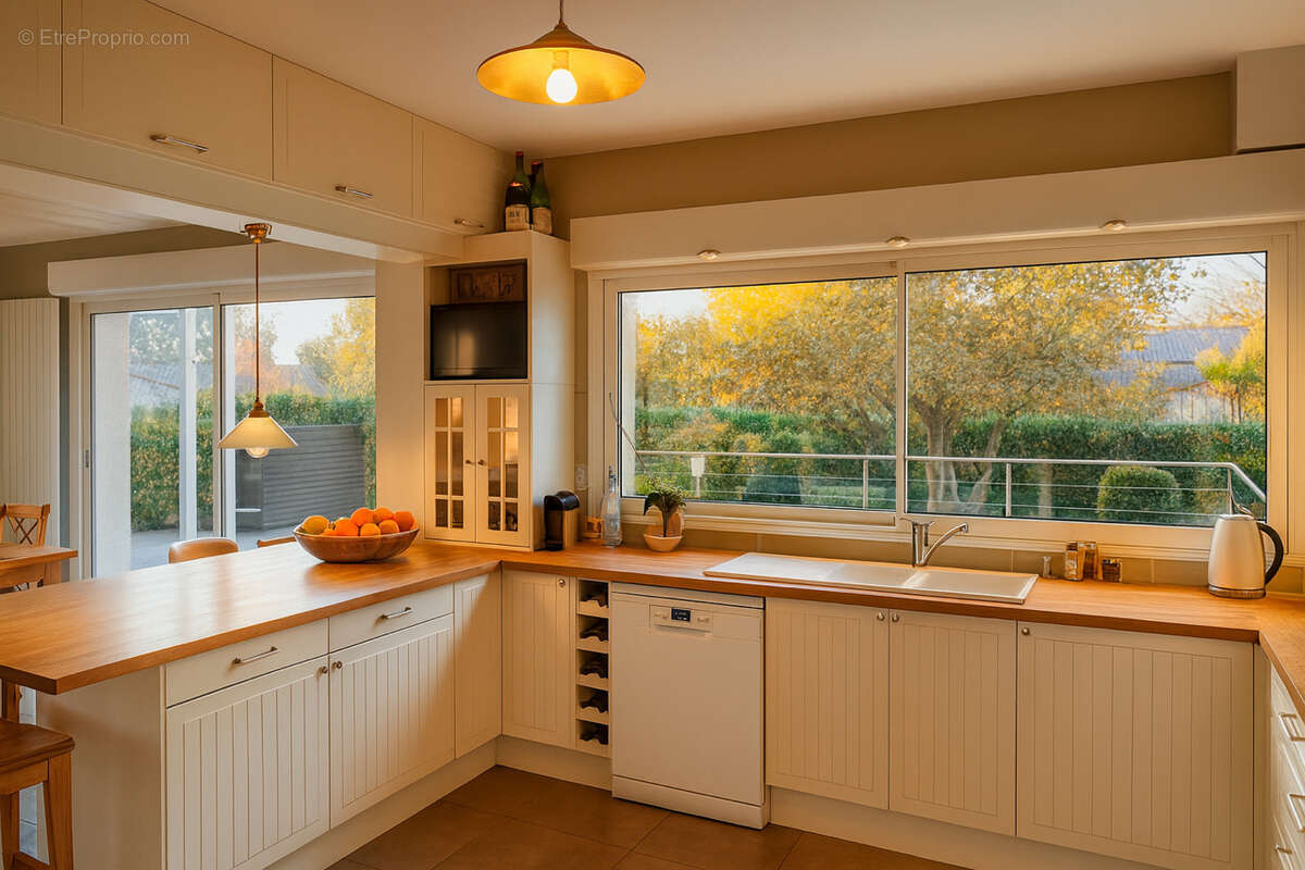 Maison à VILLENAVE-D'ORNON