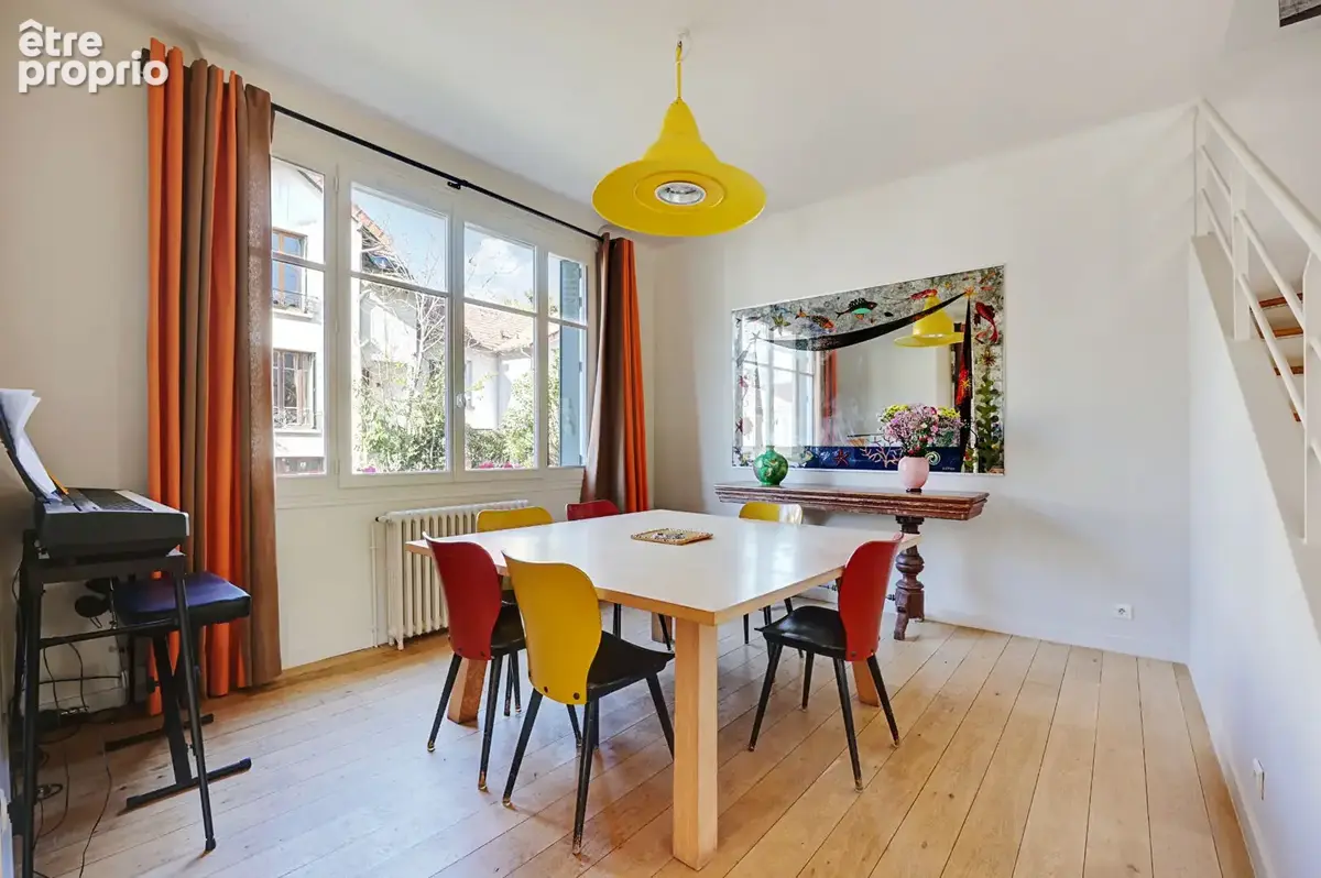 Chaville Rive Droite  Maison 1930 au cachet préservé  de 310 M² - photo 12