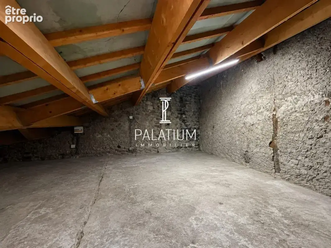 Maison de caractère - 260 m² - 4 appartements & revenus lo - photo 17