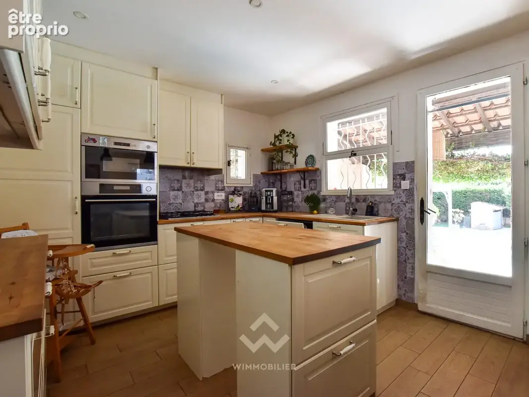 Maison 6 pièces 145 m² à vendre à La Valette-Du-Var (83160) - photo 6