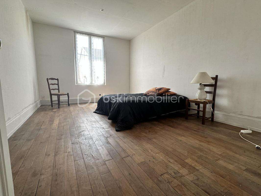 Maison à SERMAIZE-LES-BAINS