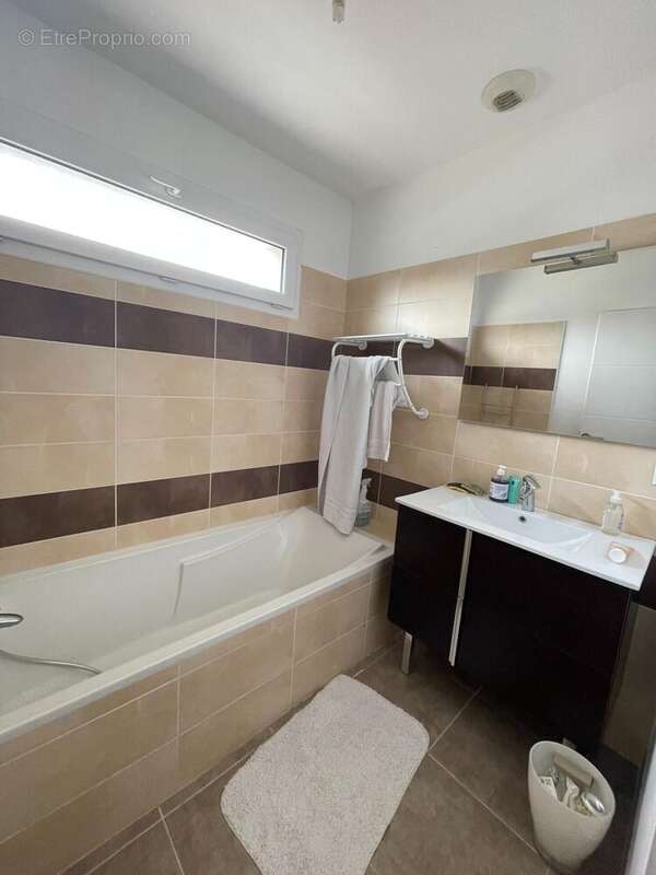 Photo 9 - Maison à JUVIGNAC