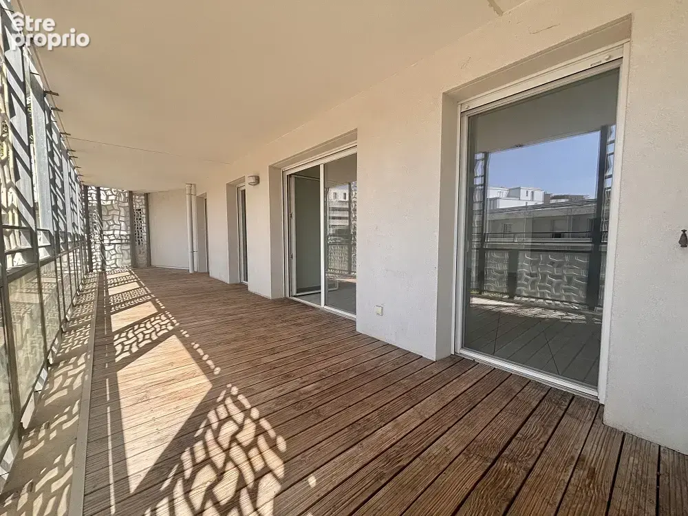 Appartement 3 pièces 68m2 avec terrasse et une place de stationnement privative - photo 2