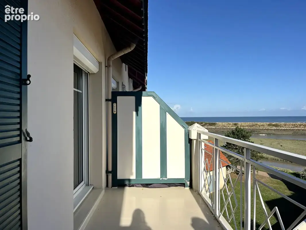 Port Guillaume  , Appartement 3 pièces avec vue mer , parking et piscine - photo 2