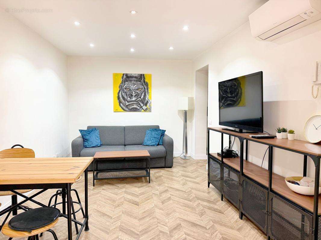 Baisse de prix!  Cannes – Basse Californie  2 Pièces de 34 m2 avec vaste terrasse au calme - photo 2
