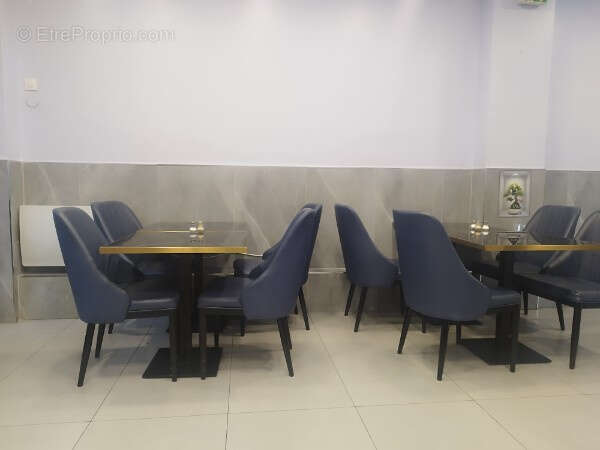 Commerce à PARIS-5E