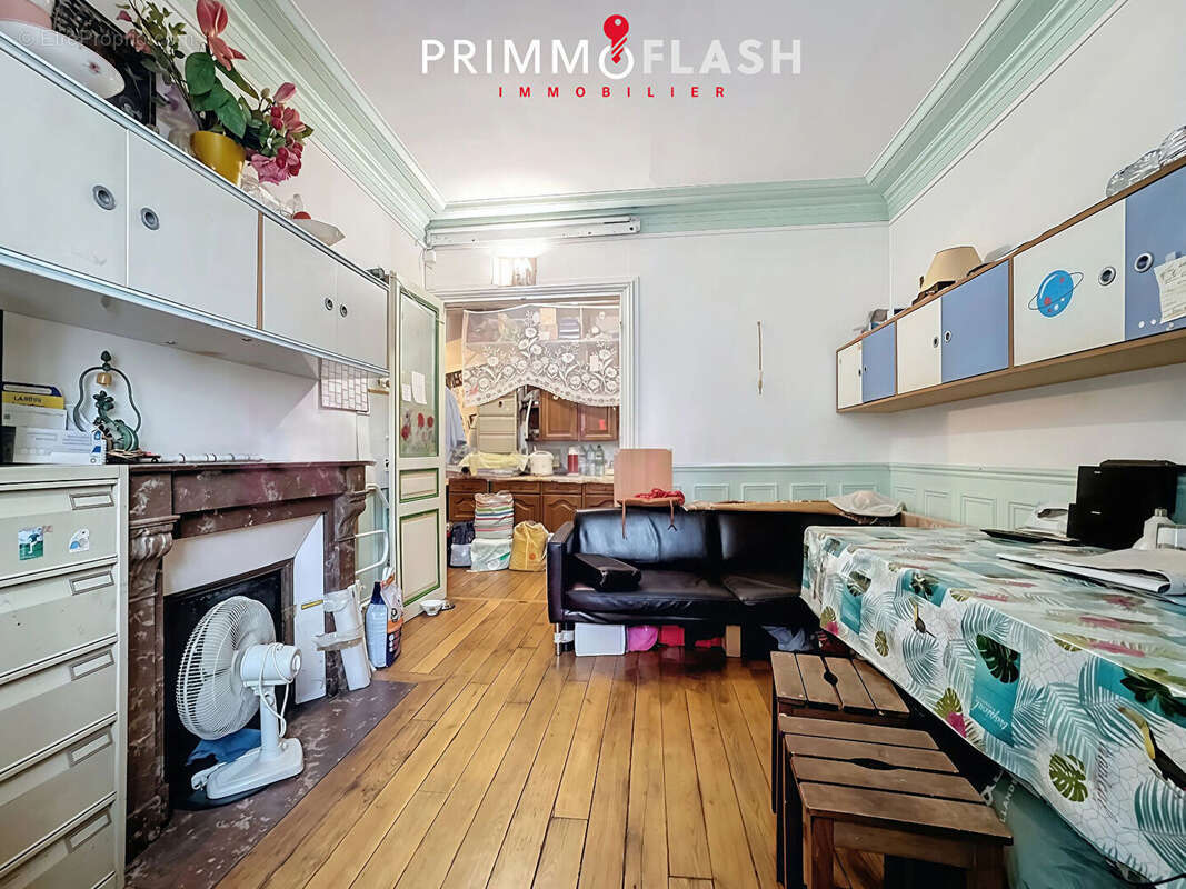 Appartement à AUBERVILLIERS