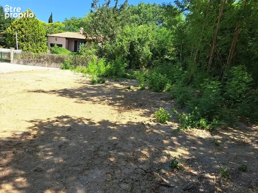 Terrain 340 m² à Fuveau  - photo 5