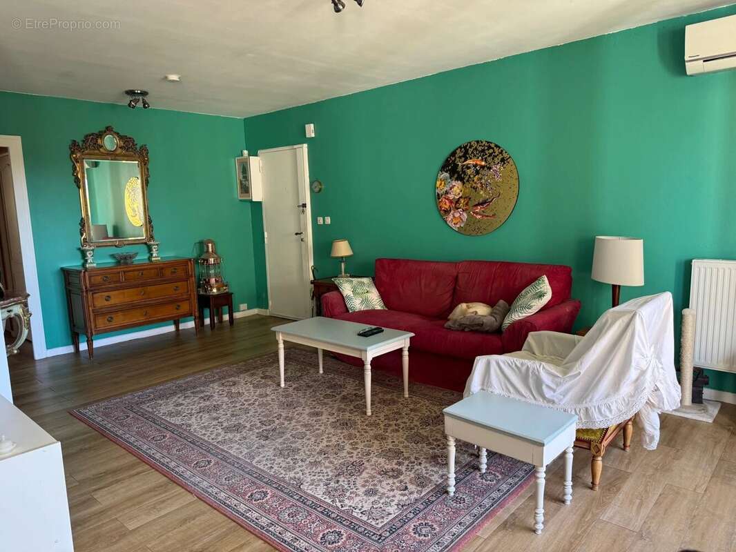 Appartement à MARSEILLE-12E