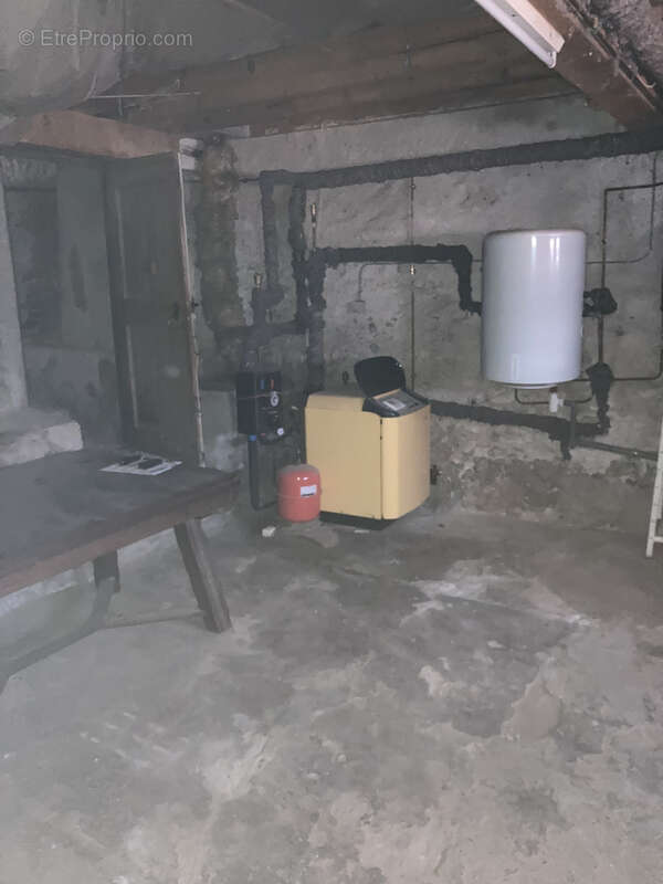 Maison à rénover avec possibilité de terrasse de toit - photo 8