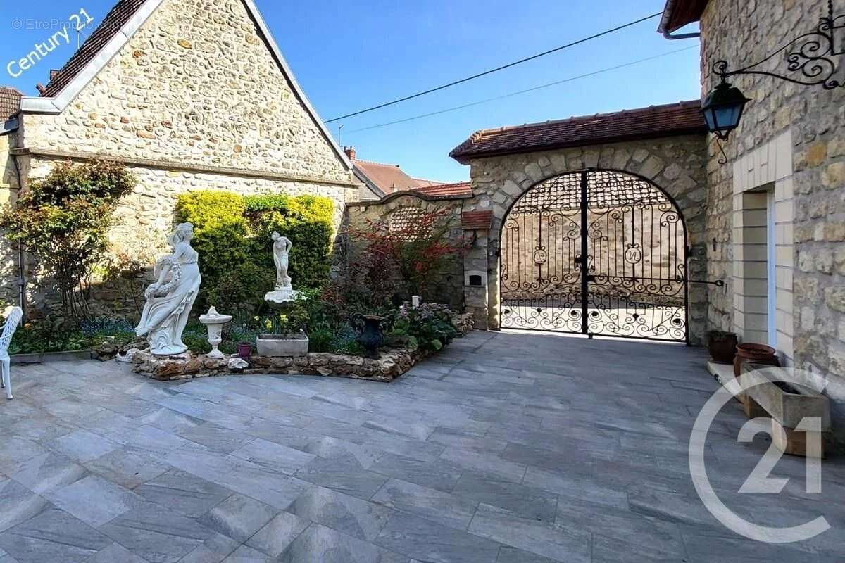 Maison à CHATEAU-THIERRY