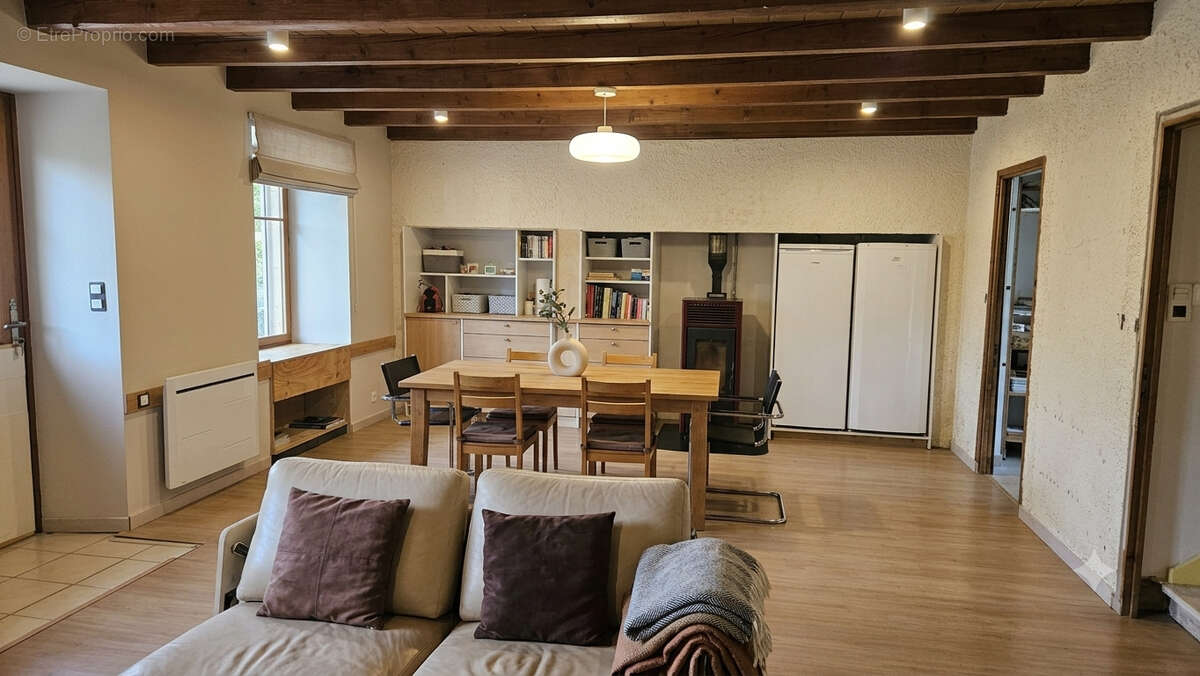 Maison Peyre En Aubrac 5 pièce(s) 130 m2 - photo 5