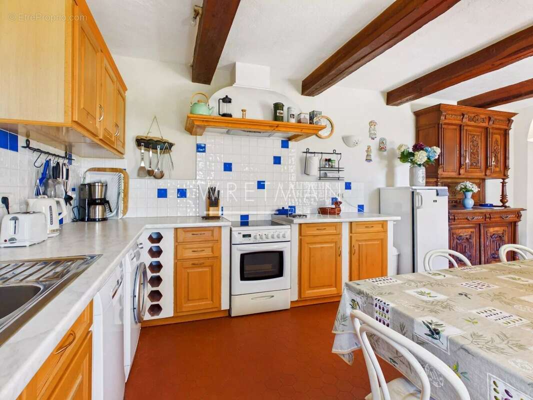 Maison à MONTAUROUX