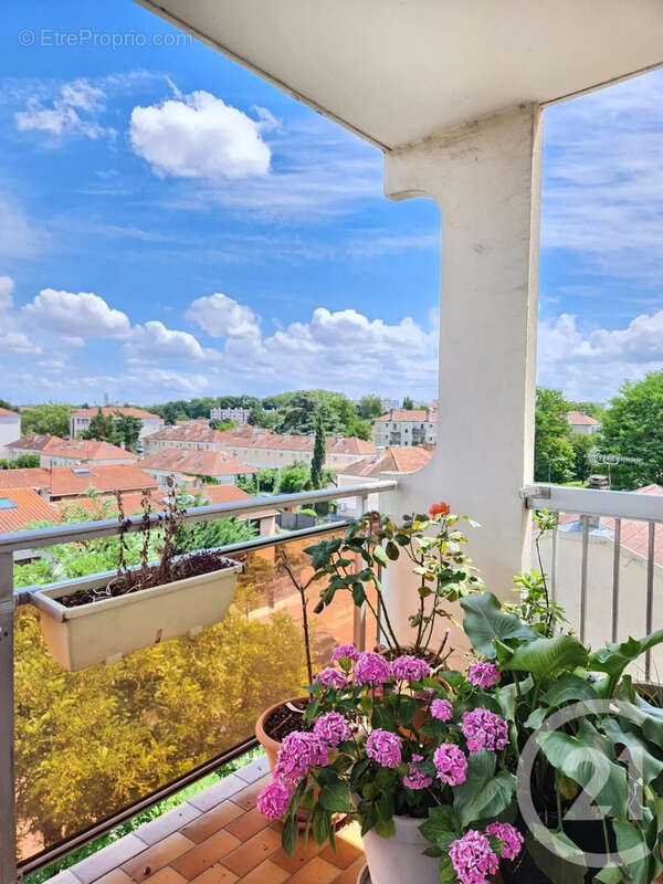 Appartement à VILLEURBANNE