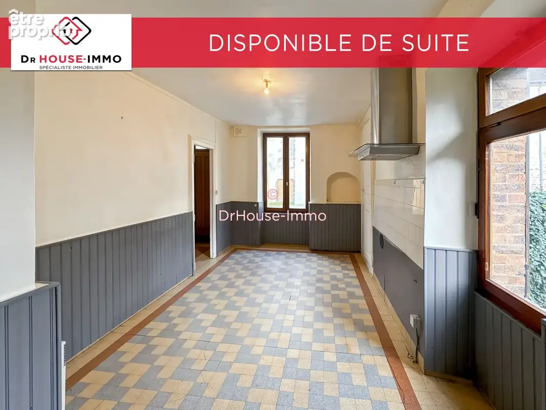 Maison à FRESNAY-SUR-SARTHE