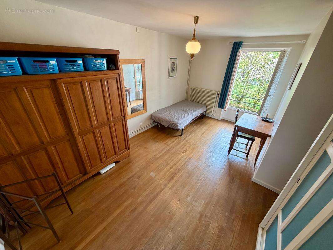 Maison à SAINT-GEOIRE-EN-VALDAINE