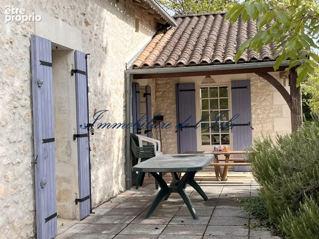 Photo Maison à Paussac-Et-Saint-Vivien au prix de 299 000€