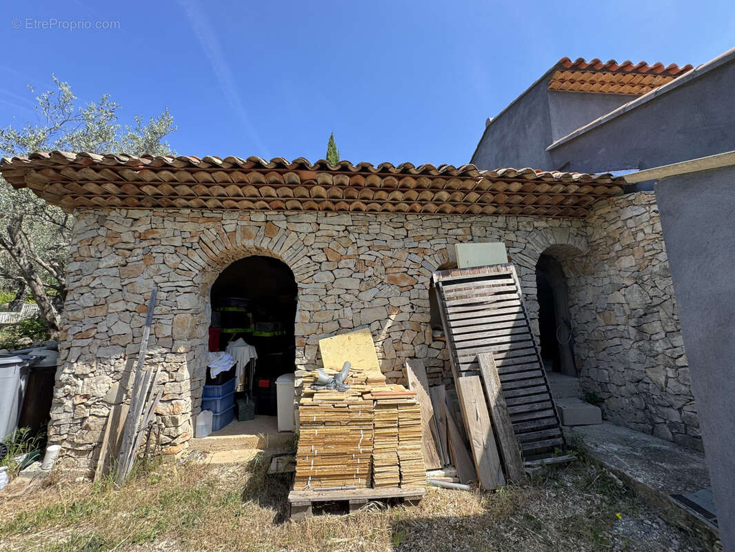 Maison à CUERS