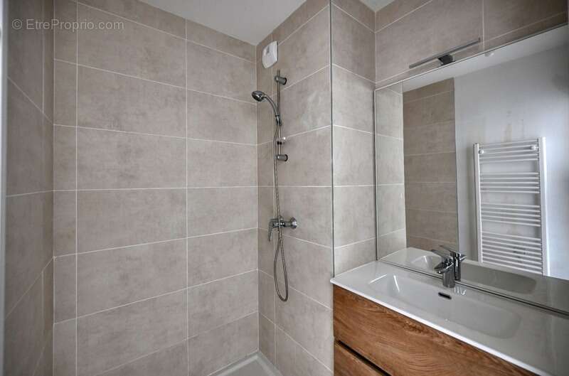 Appartement à VAUGNERAY