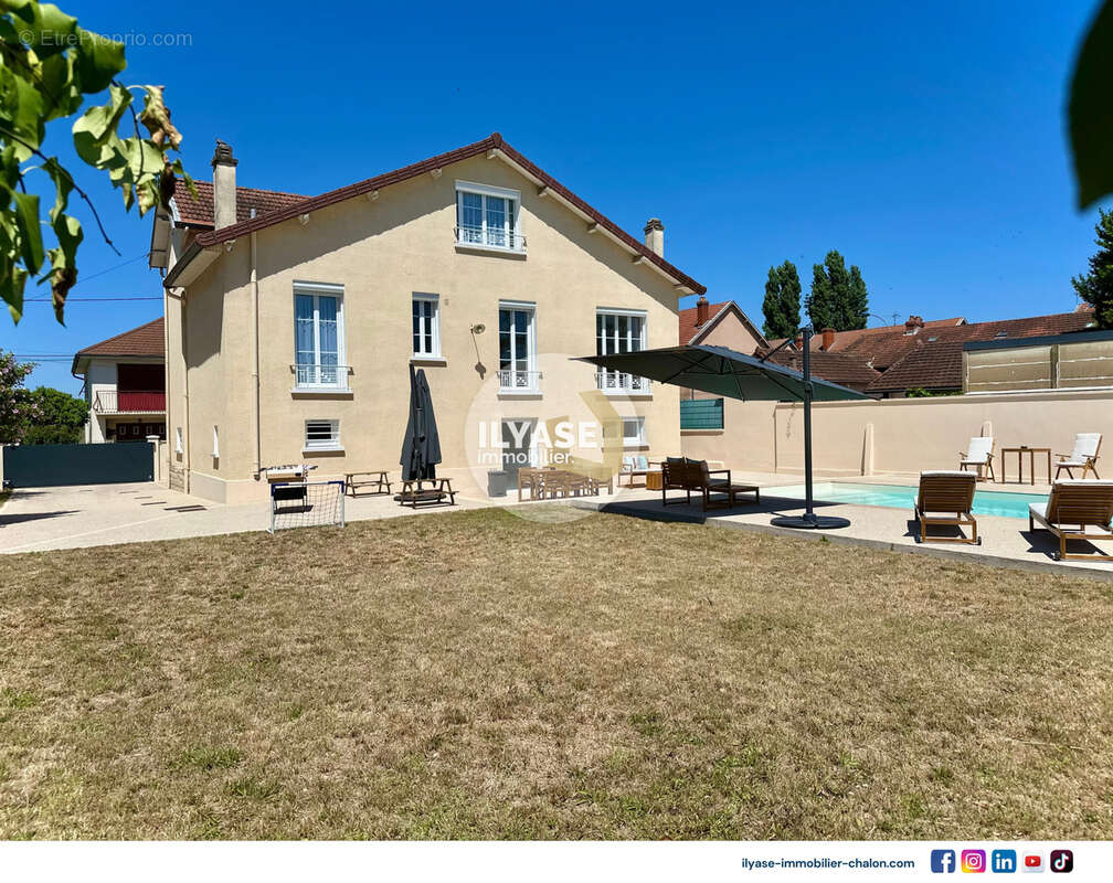 Maison de ville 182 m2  5 CH  705 m2  Piscine - photo 3