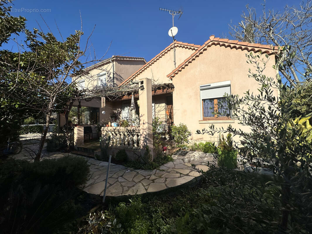 Maison à LA FARLEDE