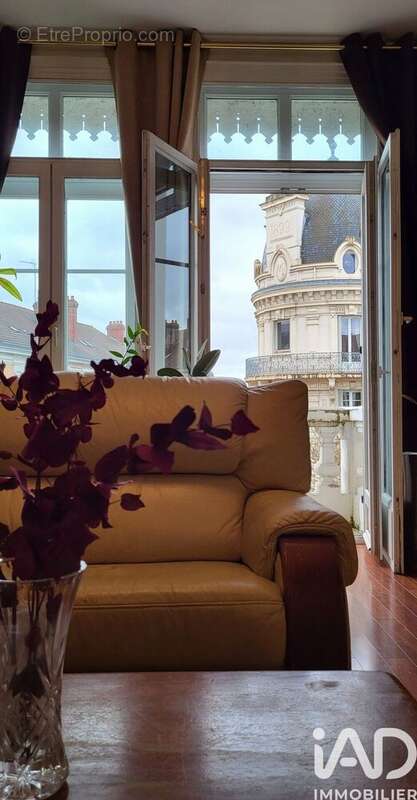 Photo 8 - Appartement à CHALON-SUR-SAONE