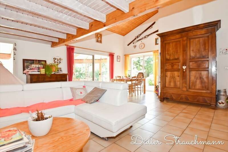 Maison à AIGREFEUILLE-D&#039;AUNIS