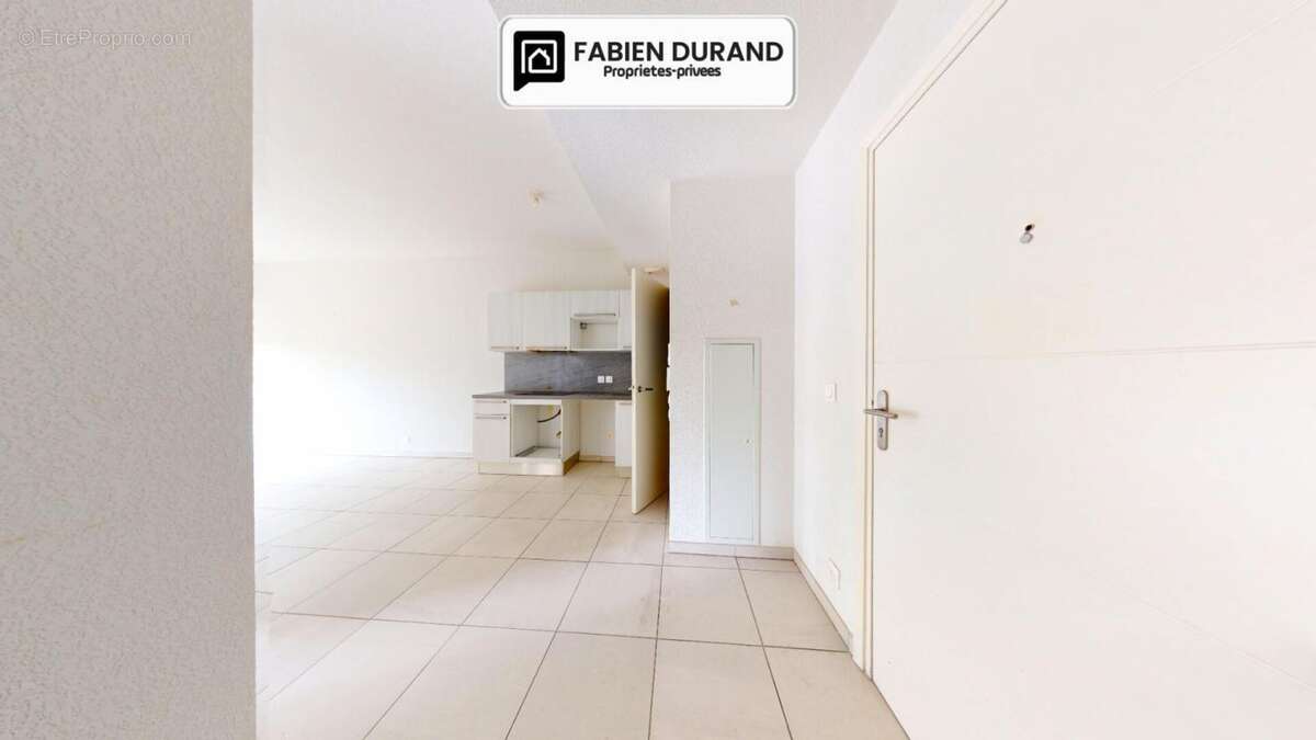 Nice Ouest Appartement 2 pièces avec grande terrasse et parking - photo 13