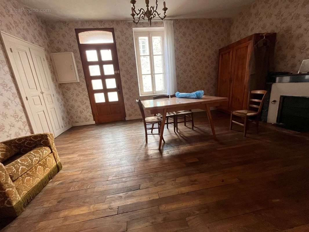 Maison à MARTIGNE-FERCHAUD