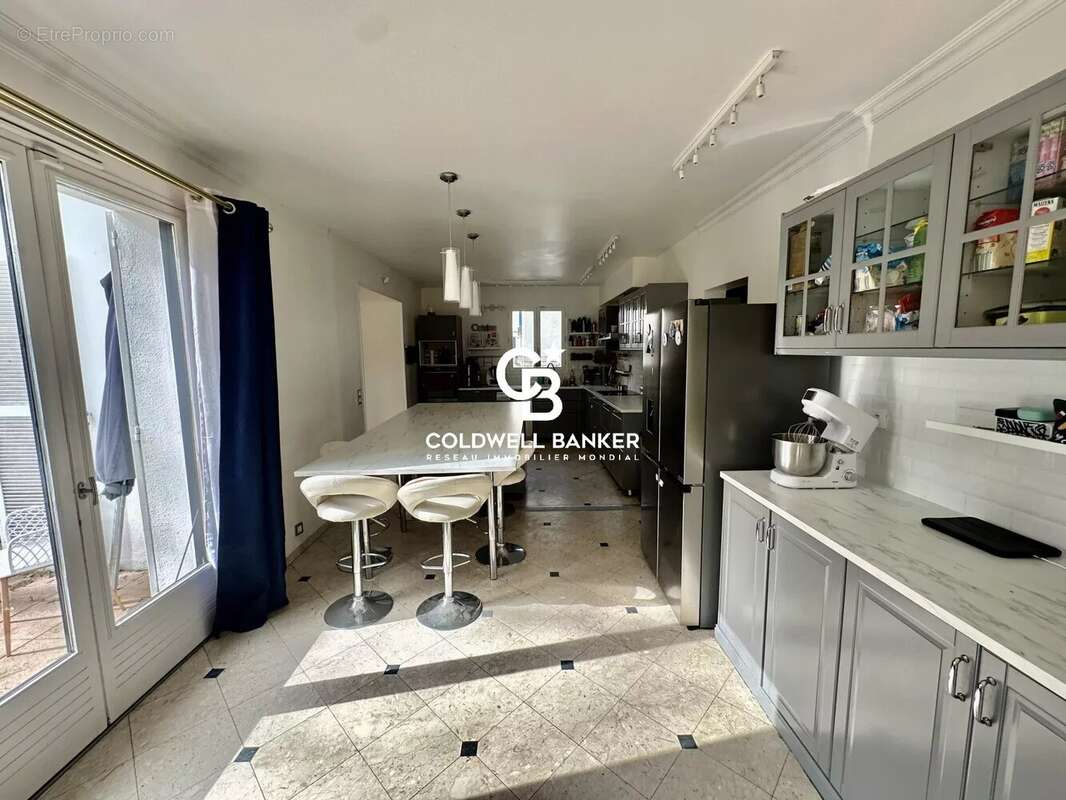 Maison à LE VESINET