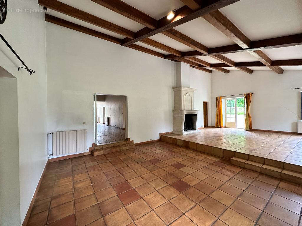 Maison à SAINT-DIZANT-DU-BOIS